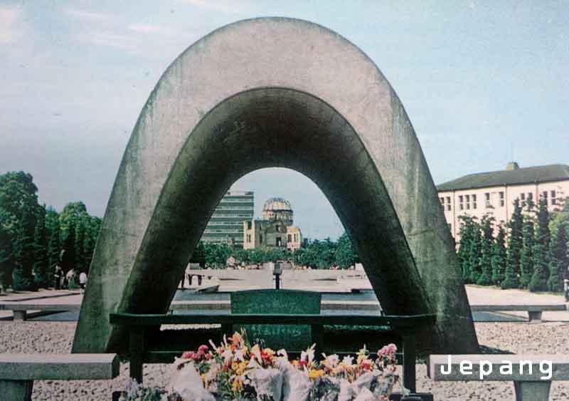 Monumen Perdamaian Hiroshima Jepang