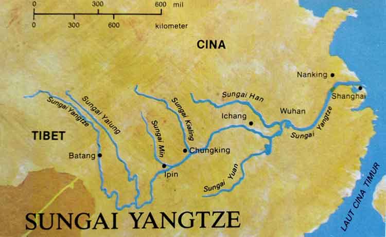 Peta aliran Sungai Yangtze