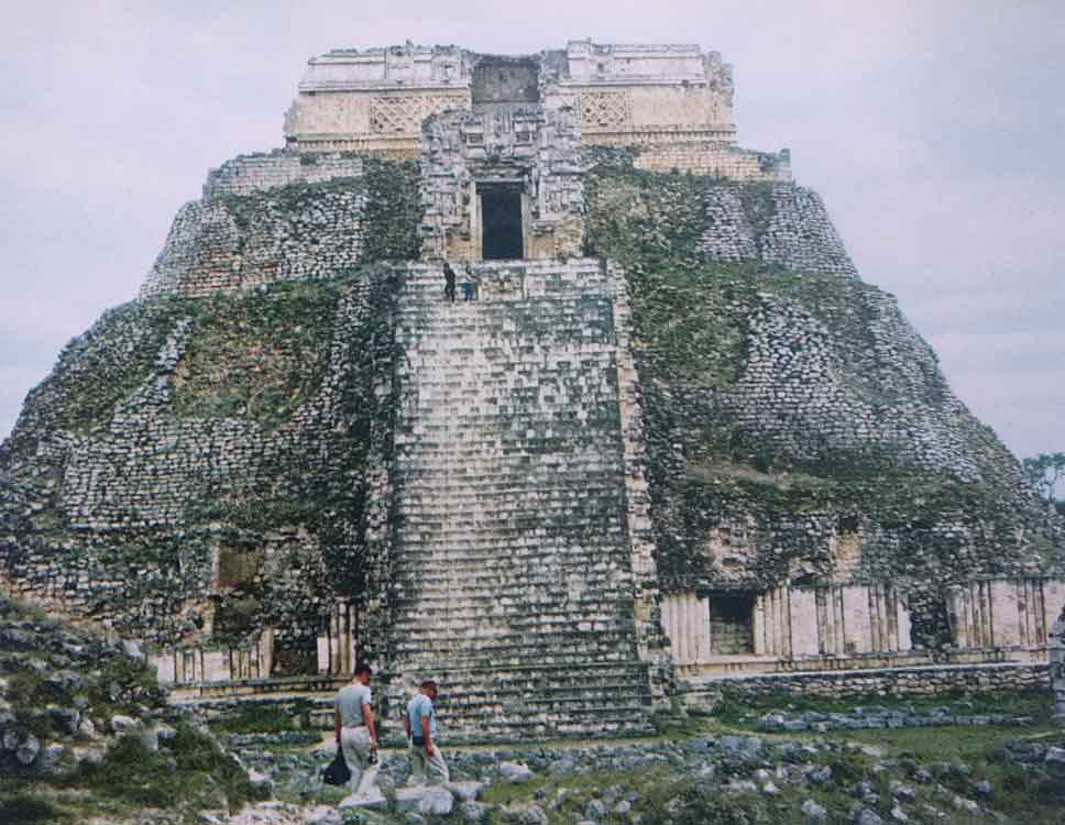 Piramid bangsa Maya Uxmal