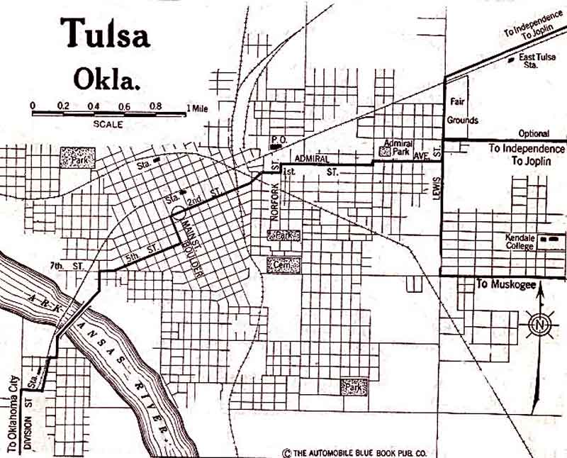 Peta Tulsa tahun 1920. Distrik Greenwood berada di utara Tulsa